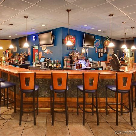 Ramada Plaza Rochester Airport Dış mekan fotoğraf