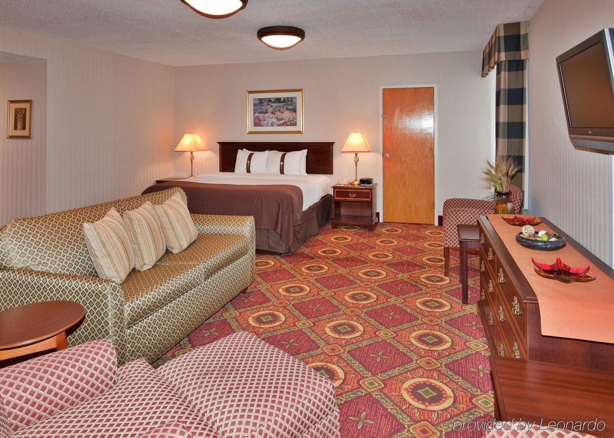 Ramada Plaza Rochester Airport Dış mekan fotoğraf